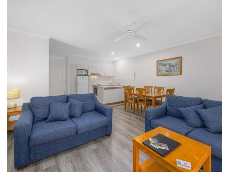 Unit 18 55 Pacific Drive Beachfront Apartments Порт-Маккуори Экстерьер фото
